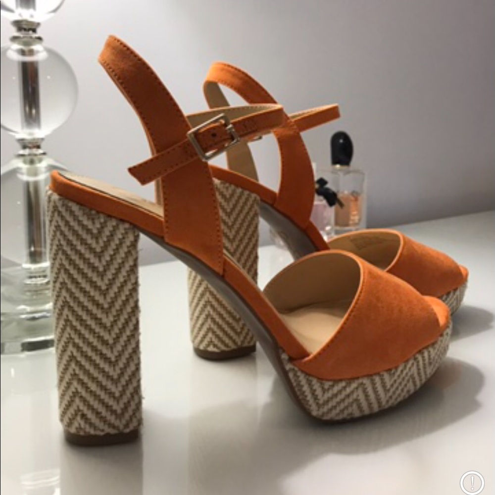 Jessica Simpson Platform Heels